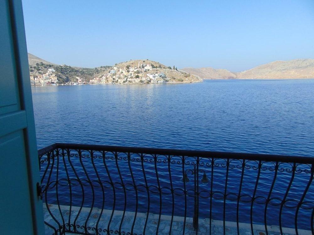 Villas Danezis - New Marina , Simi Dış mekan fotoğraf